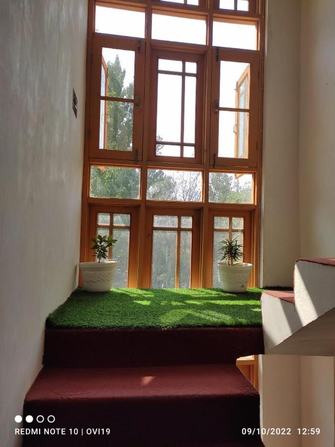 Green Resort Srīnagar Exterior foto